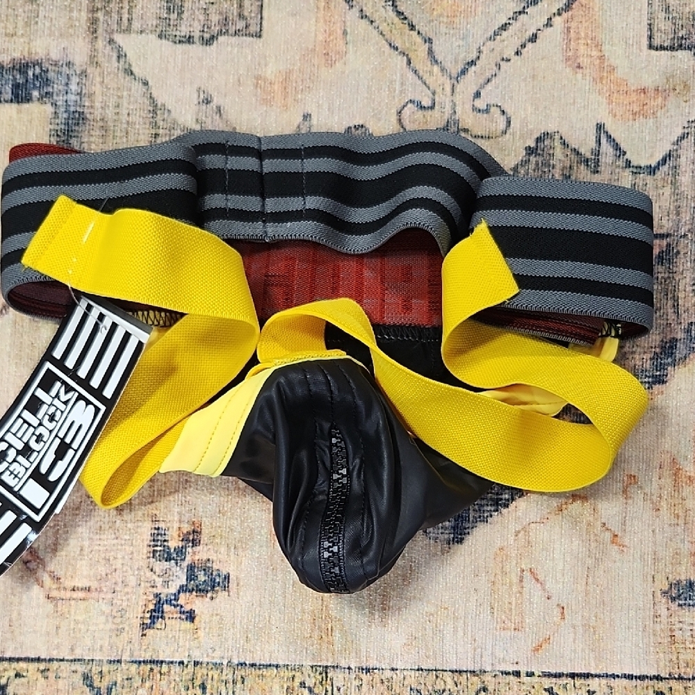Cbu059 Cellblock 13 Liquud Skin Men's Black and Yellow Jockstrap With Zipper - Picture 5 of 6